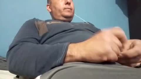 Snapshot of cumbian_chero chatting on 02-24-25, 02:08 cumbian_chero online show from 02-24-25, 02:08