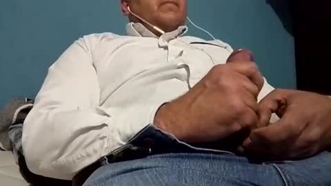 Snapshot of cumbian_chero chatting on 02-25-25, 04:57 cumbian_chero online show from 02-25-25, 04:57