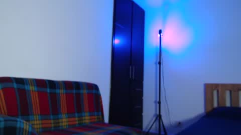 Sebby online show from 06-12-26, 09:52