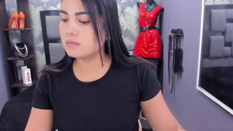 cumming tiffani online show from 09-18-25, 12:18