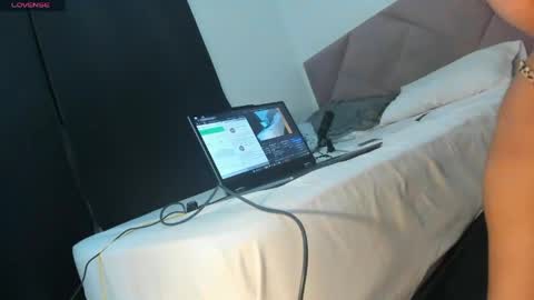 Paulina online show from 04-02-26, 06:22