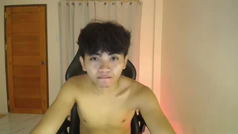 Snapshot of cummingyu chatting on 01-13-25, 11:41 cummingyu online show from 01-13-25, 11:41