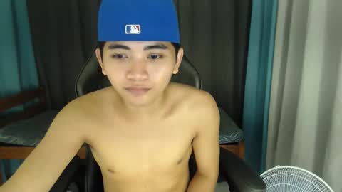 Snapshot of cummingyu chatting on 11-29-25, 06:00 cummingyu online show from 11-29-25, 06:00