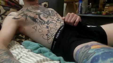 Snapshot of cumonover420 chatting on 10-05-25, 02:10 cumonover420 online show from 10-05-25, 02:10