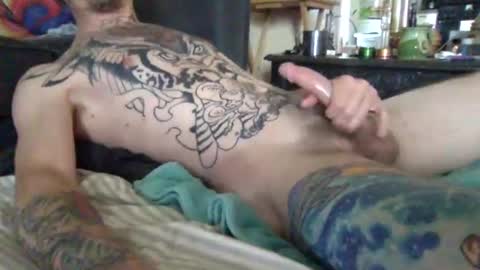 Snapshot of cumonover420 chatting on 10-19-25, 05:57 cumonover420 online show from 10-19-25, 05:57