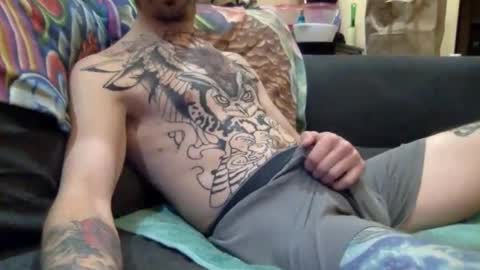 Snapshot of cumonover420 chatting on 11-17-25, 01:33 cumonover420 online show from 11-17-25, 01:33