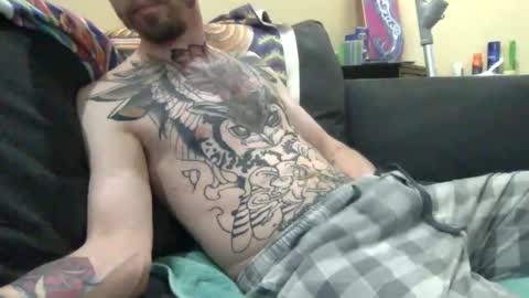 Snapshot of cumonover420 chatting on 05-18-26, 05:30 cumonover420 online show from 05-18-26, 05:30