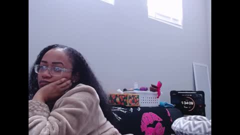 Nia Reese online show from 02-24-26, 06:17