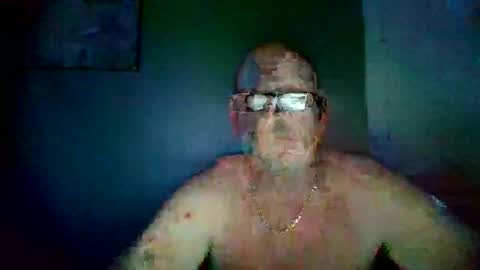 Snapshot of cumsalot55797187 chatting on 10-22-25, 04:46 cumsalot55797187 online show from 10-22-25, 04:46