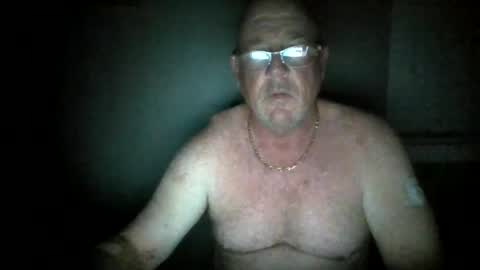 Snapshot of cumsalot55797187 chatting on 11-24-25, 03:06 cumsalot55797187 online show from 11-24-25, 03:06