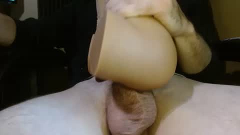 Snapshot of cumshard35 chatting on 10-31-25, 06:53 cumshard35 online show from 10-31-25, 06:53