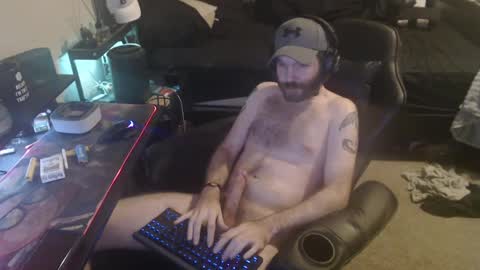 Snapshot of cumslinger2003 chatting on 01-09-25, 11:36 cumslinger2003 online show from 01-09-25, 11:36