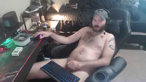 Snapshot of cumslinger2003 chatting on 09-18-25, 08:16 cumslinger2003 online show from 09-18-25, 08:16