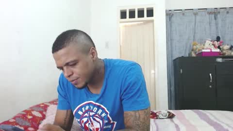 dominic and julieta... independent models online show from 12-06-24, 10:38