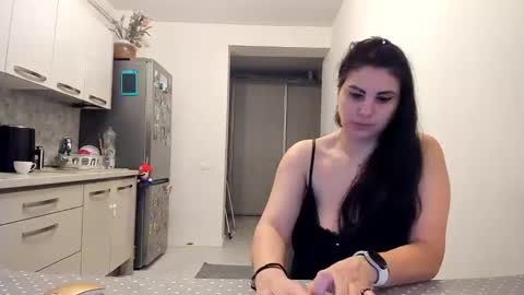 maria  alex online show from 02-15-25, 05:09