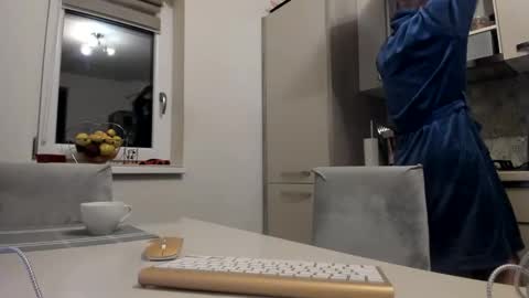 maria  alex online show from 04-19-26, 01:49