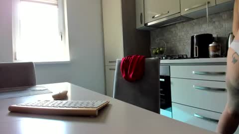 Snapshot of cuplu29 chatting on 07-19-26, 01:15 maria alex online show from 07-19-26, 01:15