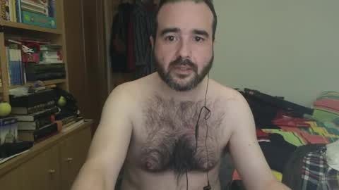 curiosillo1983 online show from 01-12-26, 05:01