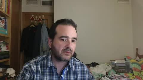 curiosillo1983 online show from 05-27-26, 04:26