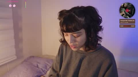 Snapshot of curious_kitten_ chatting on 09-09-25, 04:23 Sara online show from 09-09-25, 04:23