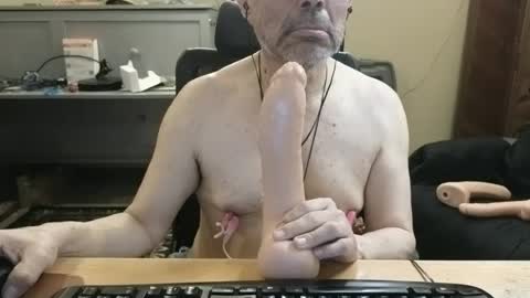 Snapshot of curiousbisex22 chatting on 08-07-26, 08:00 Curiousbisex22 online show from 08-07-26, 08:00