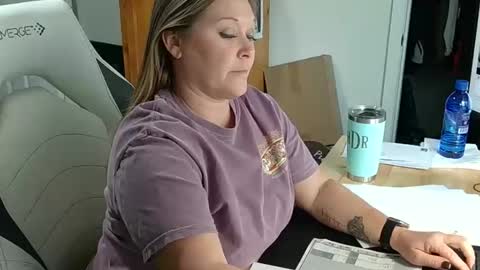 Snapshot of curiouscouple3143 chatting on 01-27-25, 03:39 curious couple online show from 01-27-25, 03:39