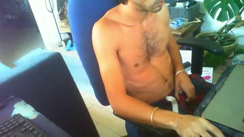 Snapshot of curiousgenie chatting on 11-05-25, 09:31 curiousgenie online show from 11-05-25, 09:31