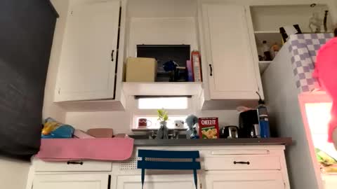 curliegirlee online show from 03-14-26, 12:39