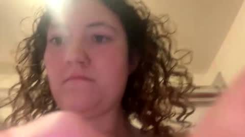 Snapshot of curliegirlee chatting on 05-29-26, 03:48 curliegirlee online show from 05-29-26, 03:48