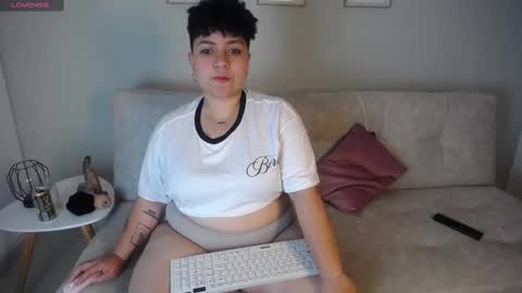 Bruna  online show from 09-27-25, 02:27