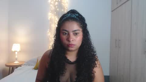 Sophia online show from 03-06-26, 01:18