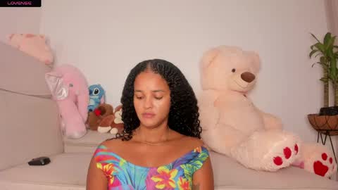 Snapshot of curly_sweett chatting on 05-30-26, 02:47 Curly - OF- CURLY SWEETT online show from 05-30-26, 02:47