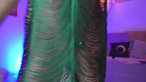 Natasha online show from 10-27-25, 05:00