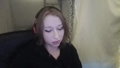 Snapshot of cursedkity chatting on 06-02-26, 10:45 Meow SheHer online show from 06-02-26, 10:45