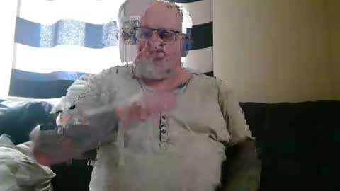 Snapshot of curtus14 chatting on 12-04-24, 11:30 curtus14 online show from 12-04-24, 11:30