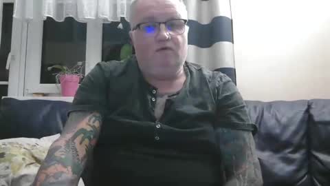 Snapshot of curtus14 chatting on 01-29-25, 09:50 curtus14 online show from 01-29-25, 09:50