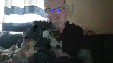 Snapshot of curtus14 chatting on 02-14-25, 03:47 curtus14 online show from 02-14-25, 03:47