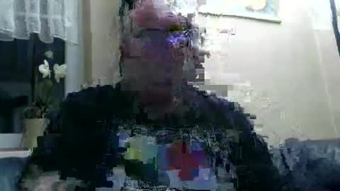 Snapshot of curtus14 chatting on 11-01-25, 10:34 curtus14 online show from 11-01-25, 10:34