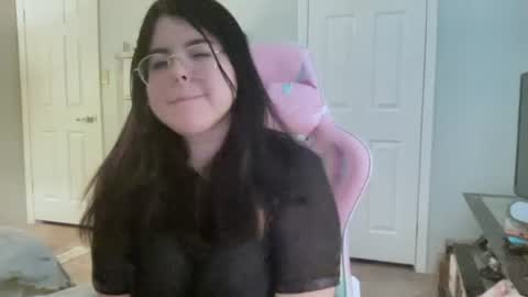 Emmie online show from 06-12-26, 09:35