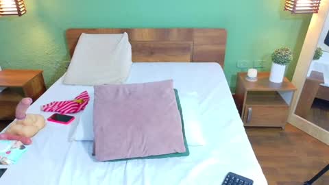 Danna online show from 01-31-25, 08:54