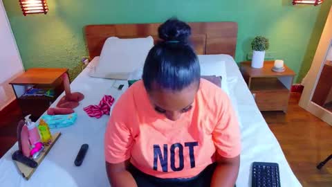 Danna online show from 03-28-26, 02:27