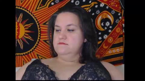 Snapshot of curvyflora chatting on 10-01-25, 09:21 CurvyFlora online show from 10-01-25, 09:21