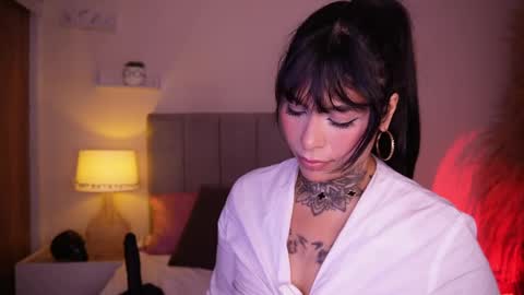 Snapshot of curvyliciouss chatting on 02-17-25, 09:52 Samantha online show from 02-17-25, 09:52