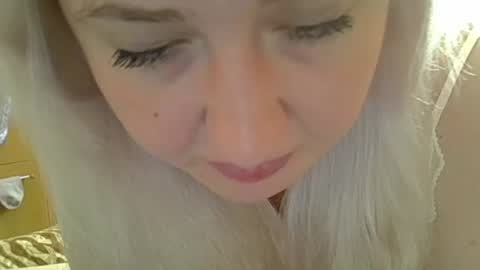 Snapshot of curvywild_lady30 chatting on 06-30-26, 11:11 Curvy online show from 06-30-26, 11:11