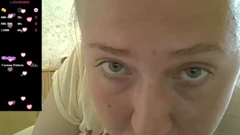 Snapshot of curvywild_lady30 chatting on 07-17-26, 11:28 Curvy online show from 07-17-26, 11:28