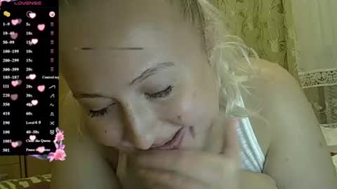 Snapshot of curvywild_lady30 chatting on 07-21-26, 05:59 Curvy online show from 07-21-26, 05:59