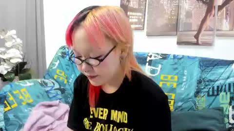 Snapshot of cute__kiko chatting on 07-15-26, 01:00 KIKO online show from 07-15-26, 01:00