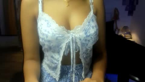Alisha online show from 05-22-26, 05:25