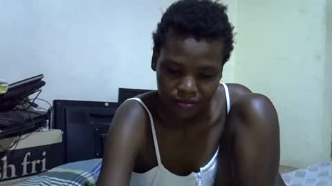 cute_aliyah online show from 05-24-26, 01:38