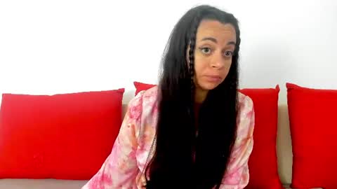 Snapshot of cute_angel95 chatting on 06-15-26, 06:37 cute_angel95 online show from 06-15-26, 06:37